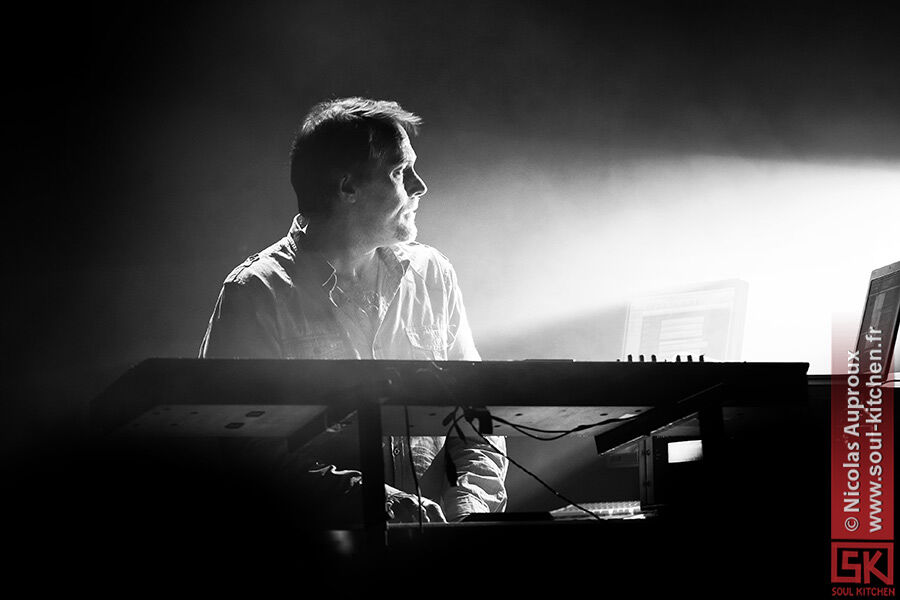 19-02-2011_anathema-part1